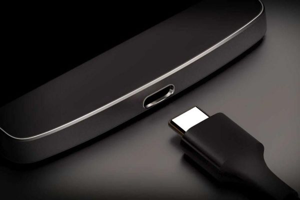 Type-C已經成為行業標準，它是如何成功上位的